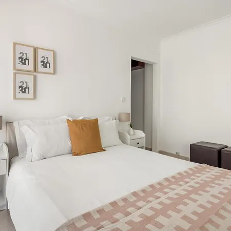 Apartment Joivy Sunny In Marvila *